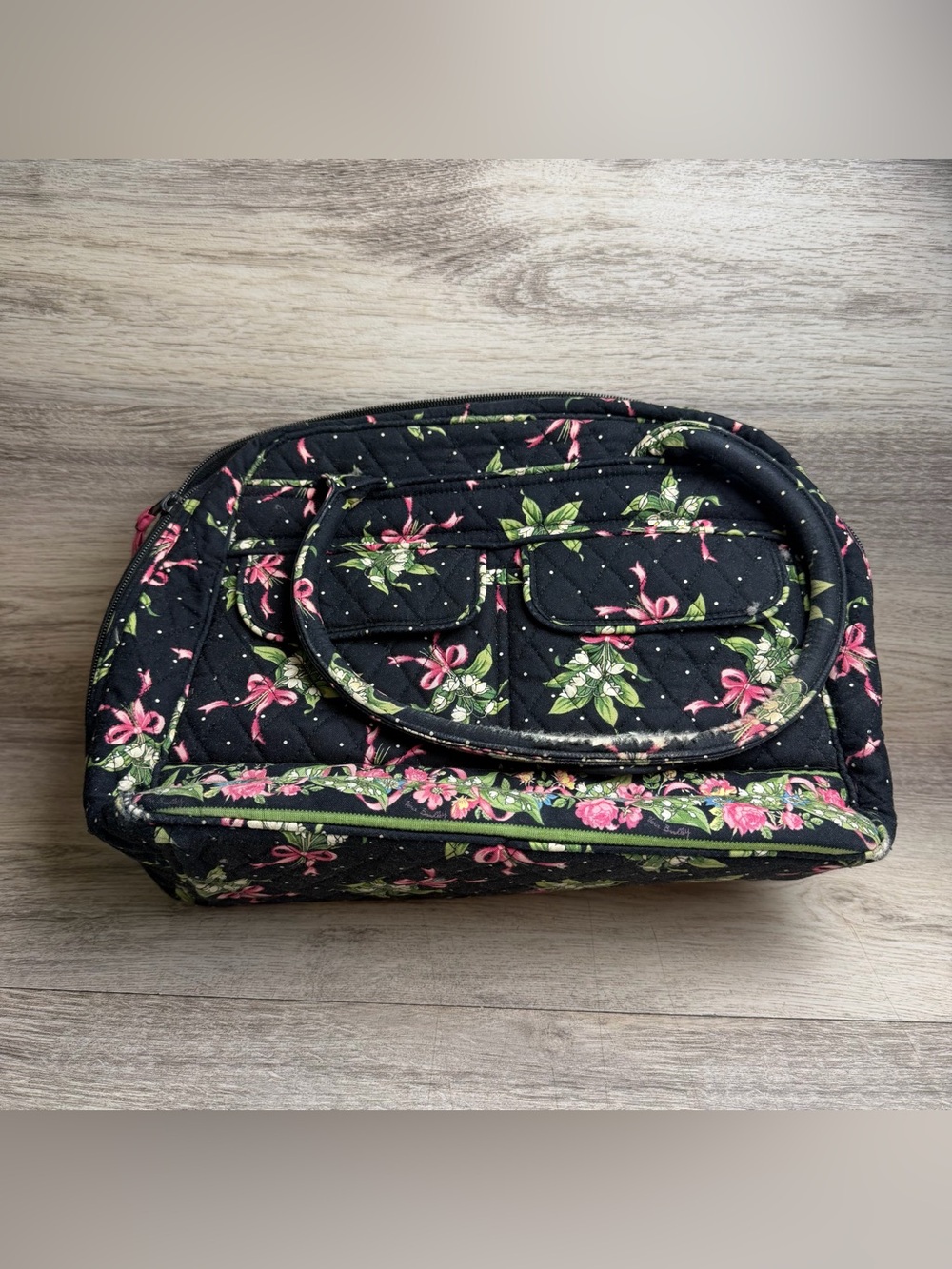 Retired Vera Bradley Quilted Shoulder Bag New Hope Breast Cancer Ribbon Zip